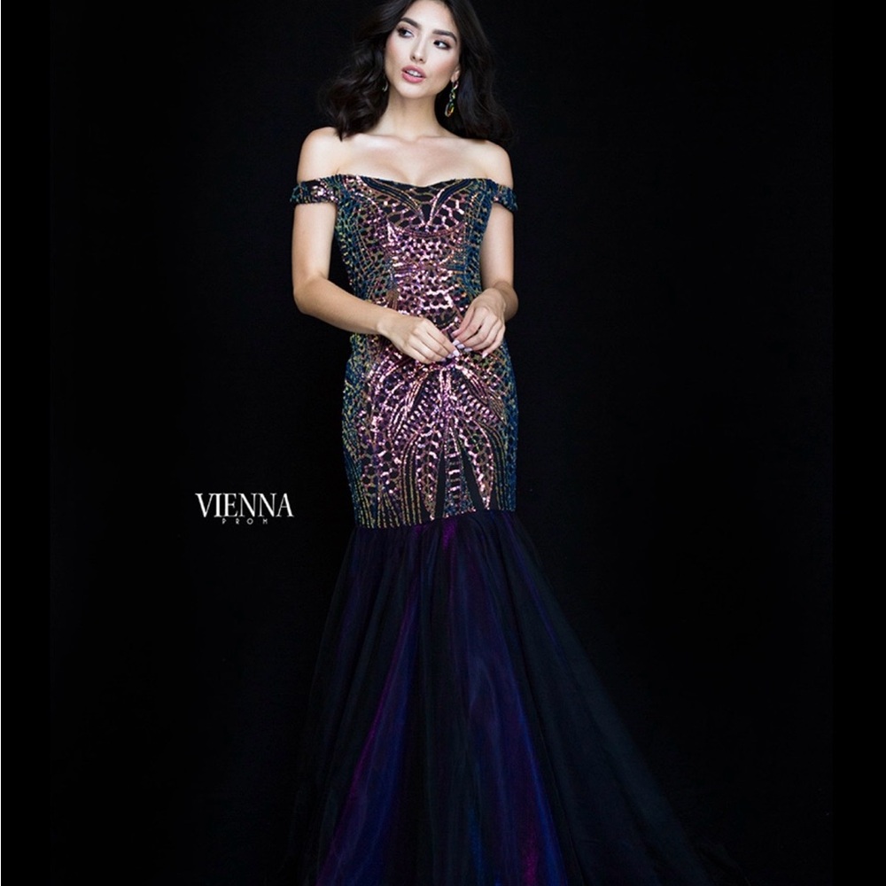 Women's Vienna Prom Off-Shoulder Evening Gown - Black and Purple